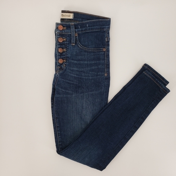 Madewell 9" Mid-Rise Skinny Jeans in Hayes Wash: Button-Front Edition, - Picture 6 of 11